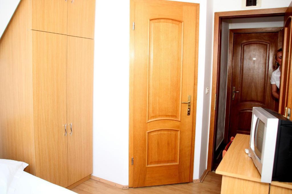Pensiunea Temeşvar Oda fotoğraf